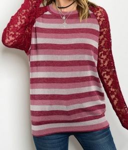 Ladies Stripe Top With Lace Sleeves